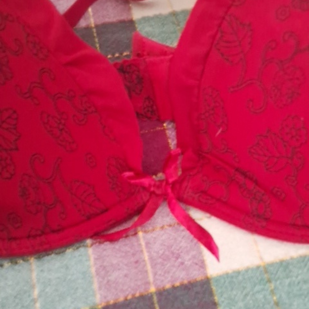 Rampage Red Floral Lace Bra - Picture 9 of 10